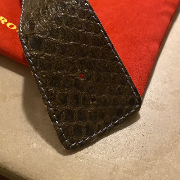 Roni Blanshay Skin/Leather Cuff - Picture 6 of 13